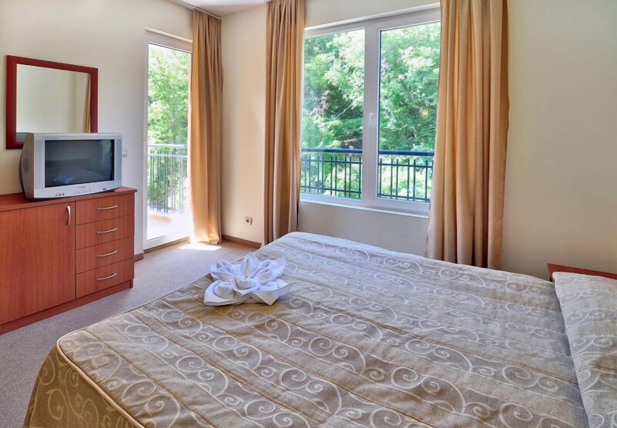 Paradise Park Aparthotel Goldstrand