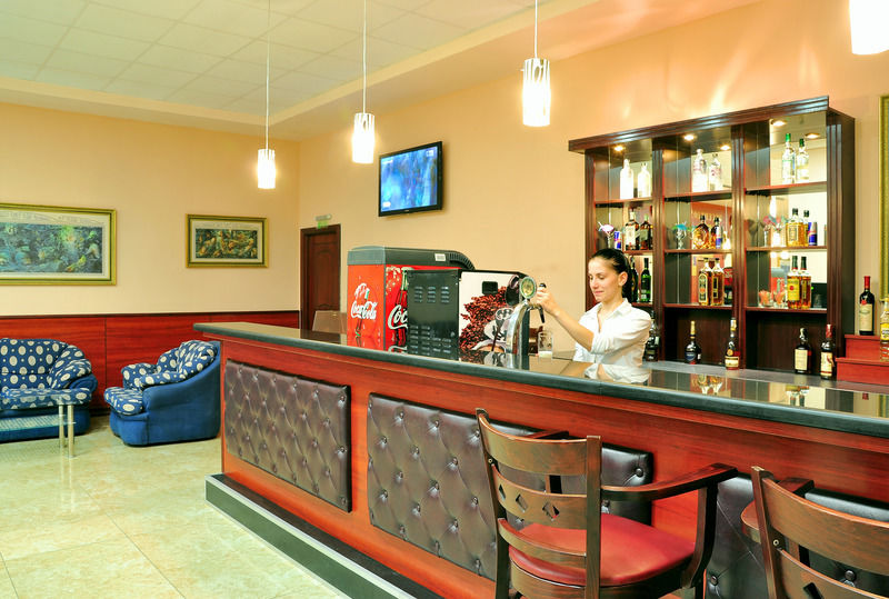 Paradise Park Aparthotel 3*